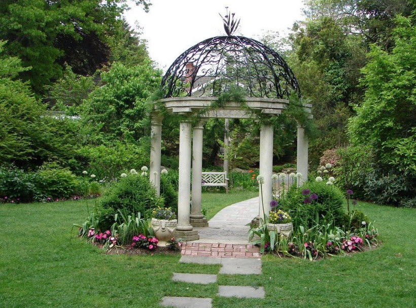 Sayen House and Gardens, United States